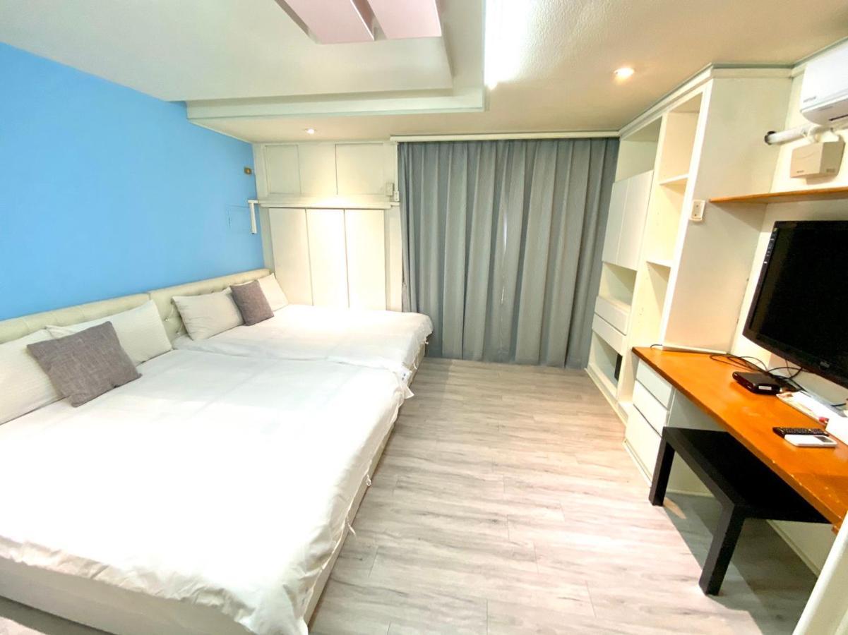 逢甲mickey House Apartment ไถจง ภายนอก รูปภาพ