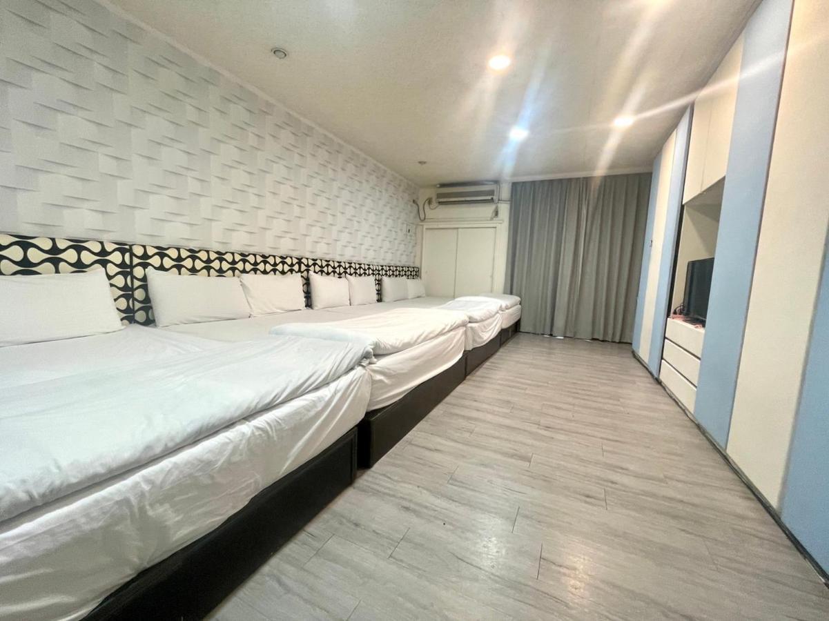 逢甲mickey House Apartment ไถจง ภายนอก รูปภาพ