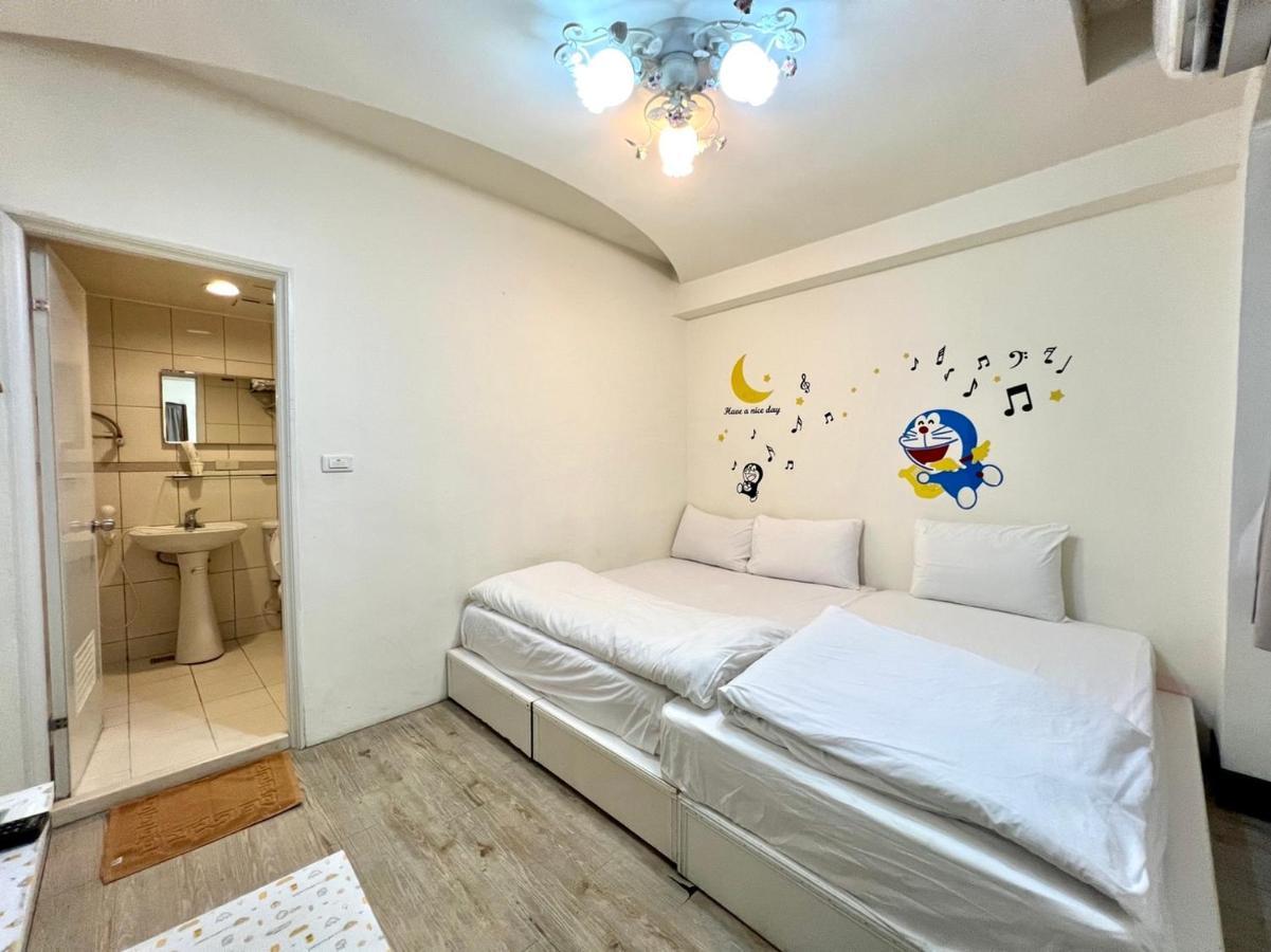 逢甲mickey House Apartment ไถจง ภายนอก รูปภาพ