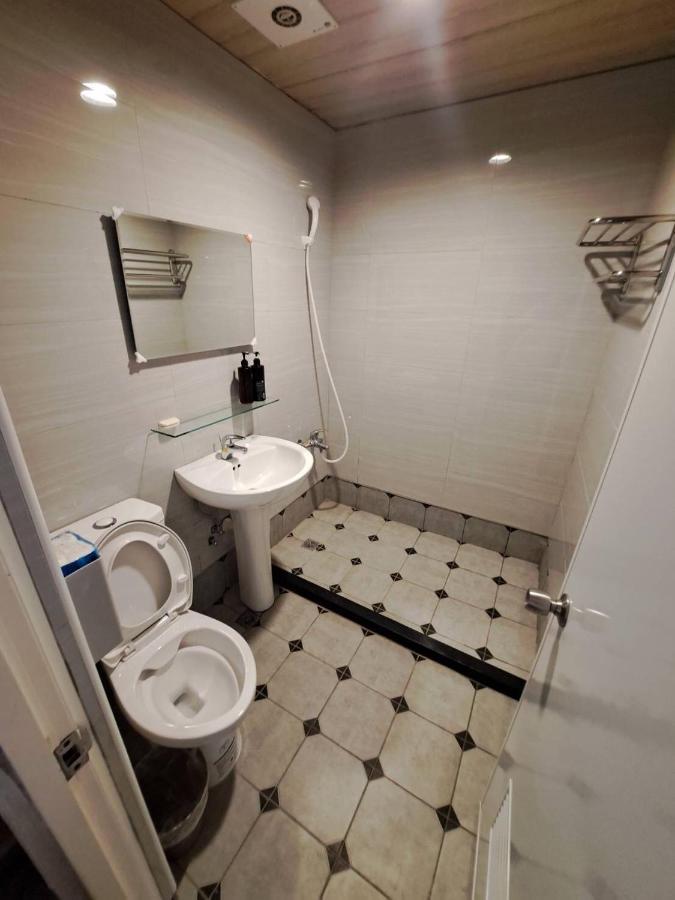 逢甲mickey House Apartment ไถจง ภายนอก รูปภาพ
