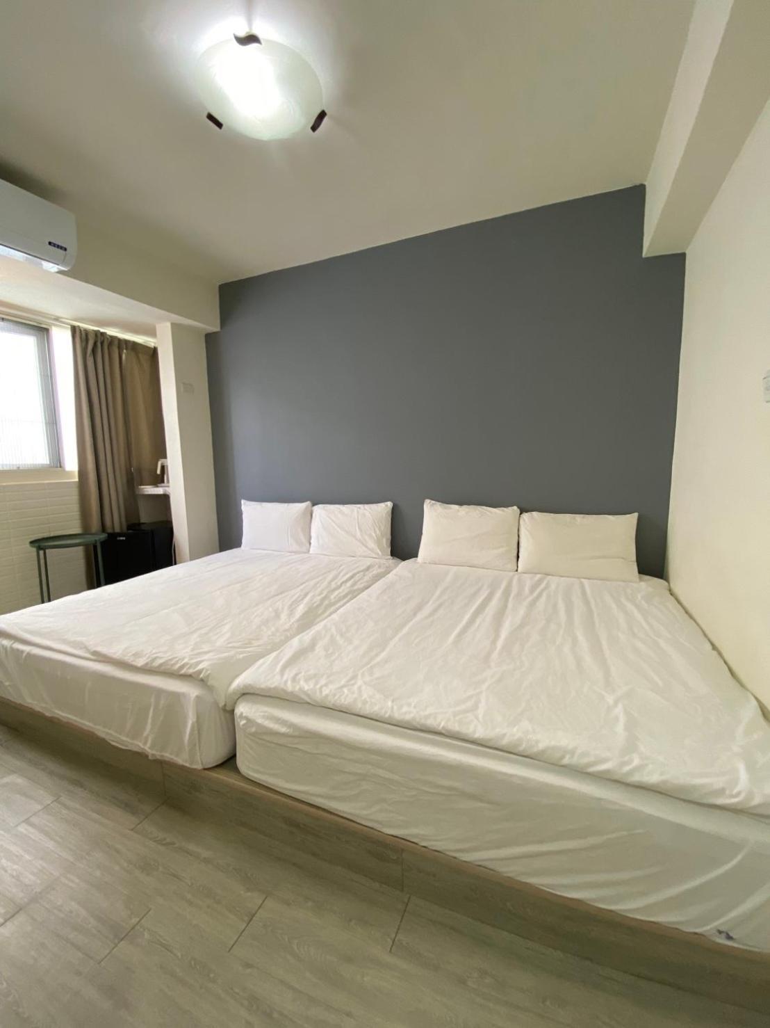 逢甲mickey House Apartment ไถจง ภายนอก รูปภาพ