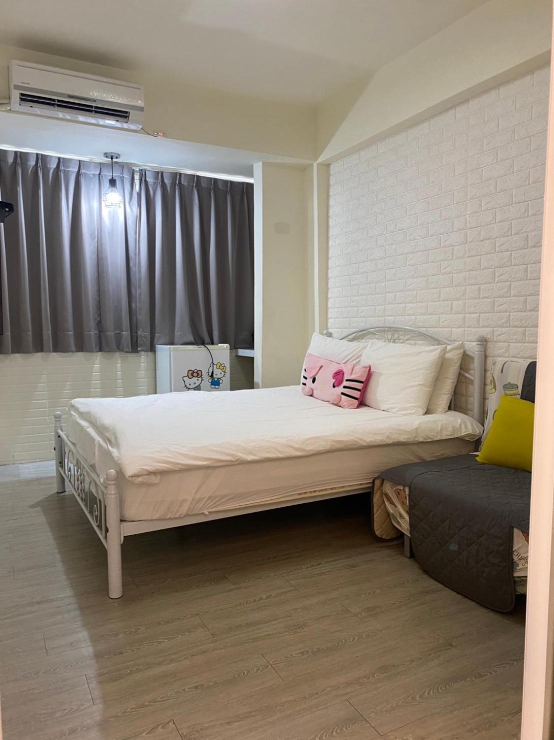 逢甲mickey House Apartment ไถจง ภายนอก รูปภาพ